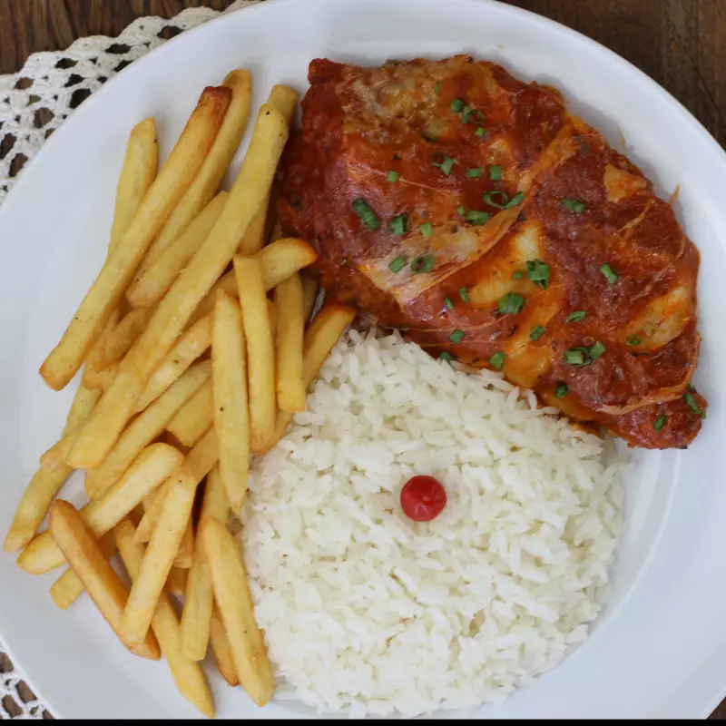Prato executivo -Parmegiana de Carne