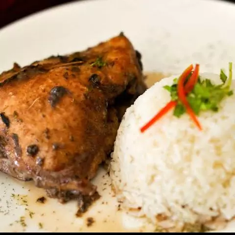 Pollo al horno con arroz