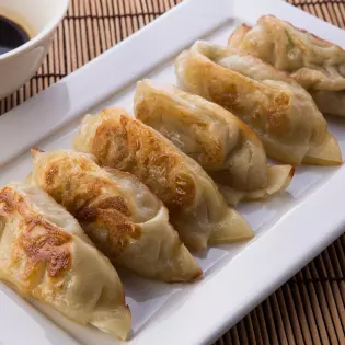 Gyoza suíno - 03 unidades