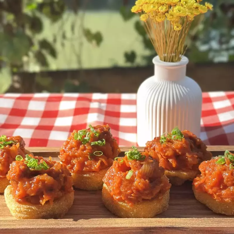 Ragú de Linguiça Caipira