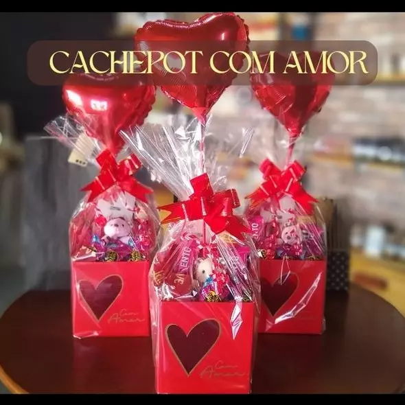 Cachepot com Amor