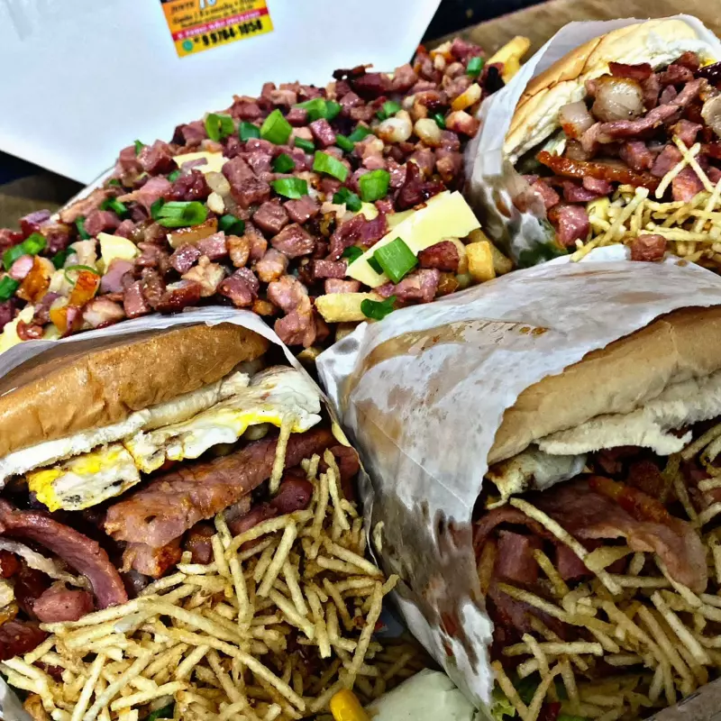 3x a sua escolha fritas bacon e muss