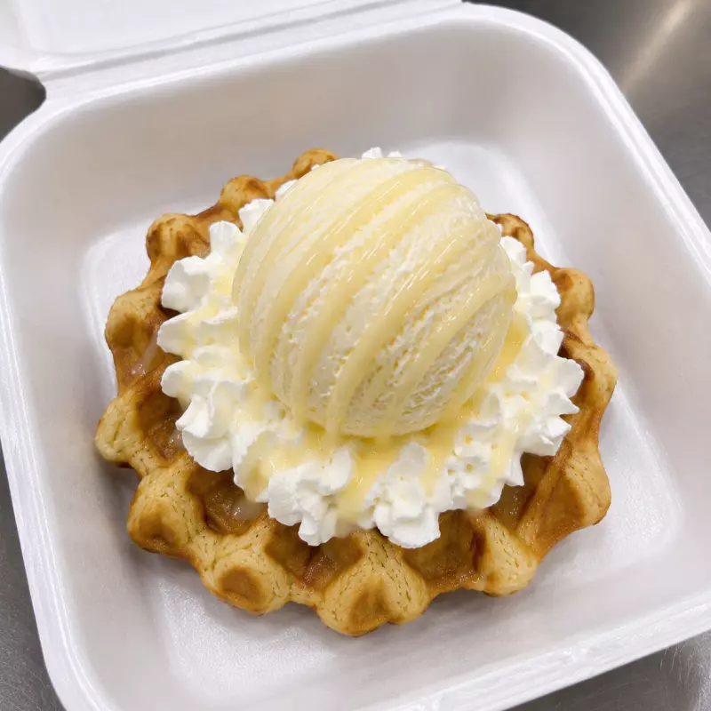 Mini Waffle con Helado