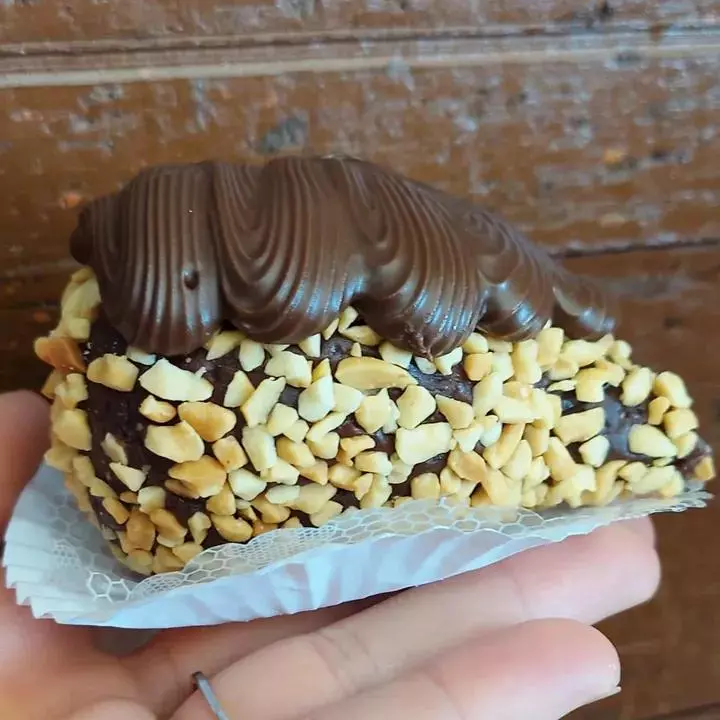 Coxinha Amendoim Com Morango