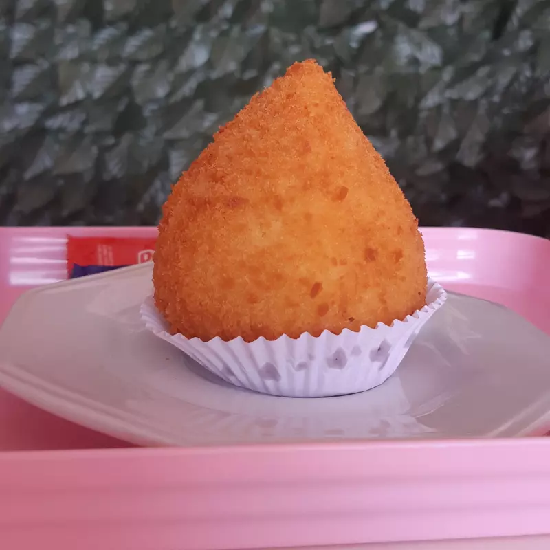 Coxinha Calabresa com Cream Cheese