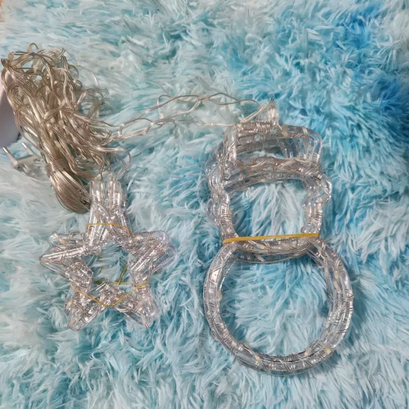 🌲LUZ CASCA MUÑECO Y ESTRELLA✨