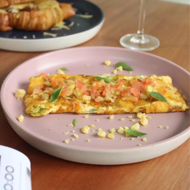 Omelete Caprese