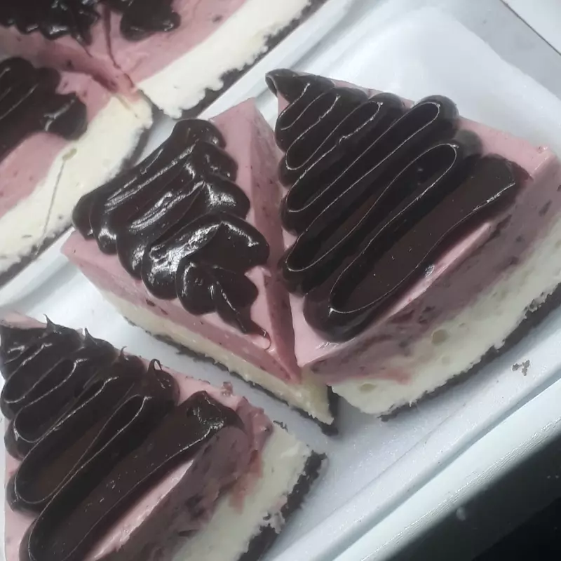 Fatia torta napolitana deliciosa