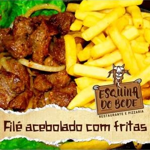 Filé acebolado com fritas