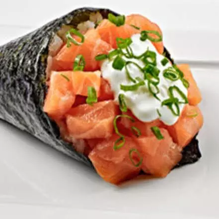 Temaki salmão com cream cheese (Phi