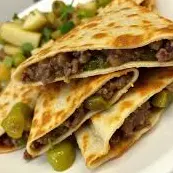 (TH) Quesadilla Carne Enchilada