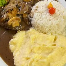 Ex file ao molho madeira