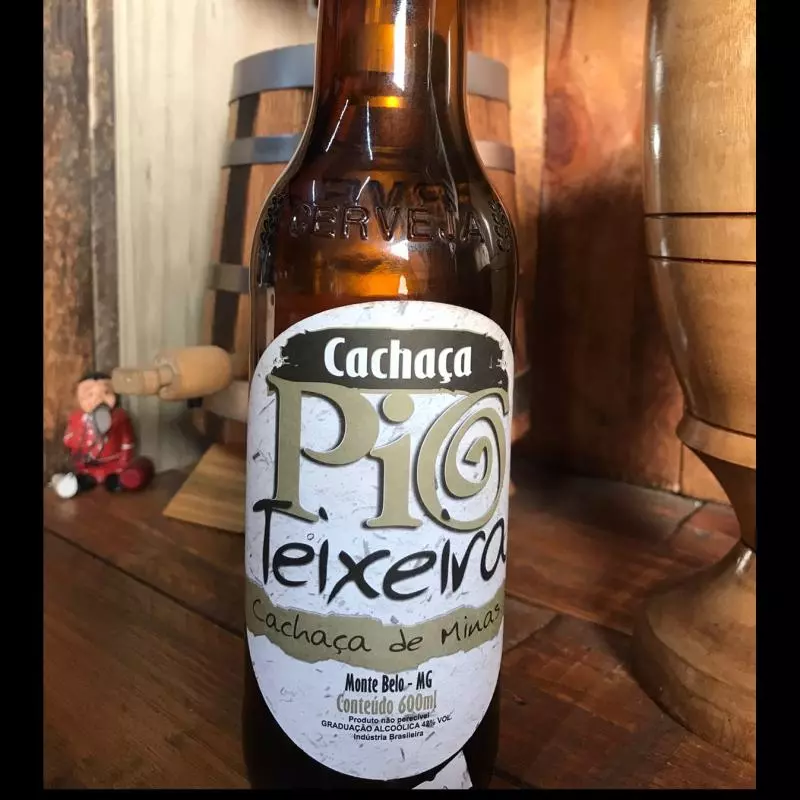 Cachaça Pio Teixeira - PRATA -900ml