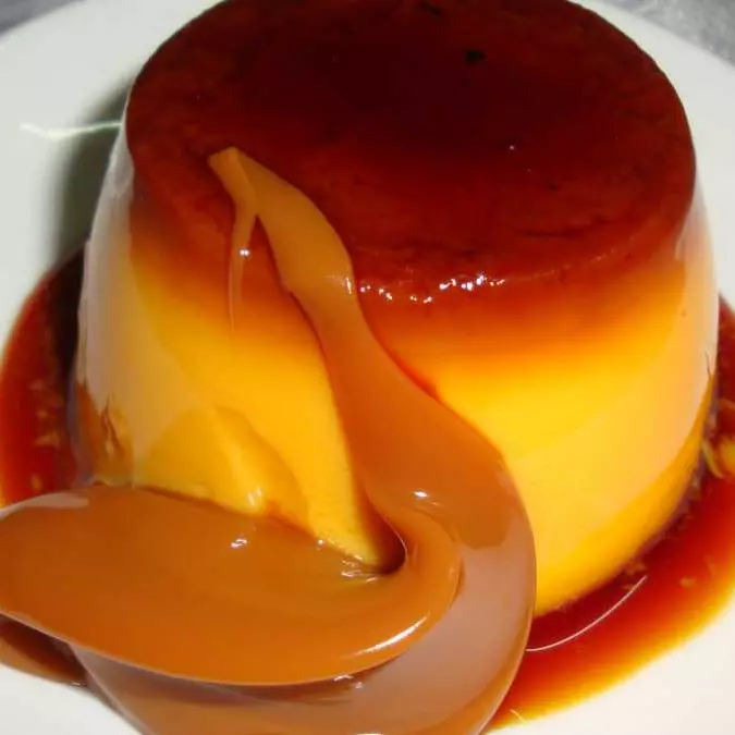 Flan Casero con dulce de leche