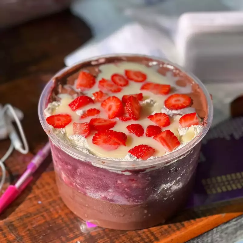 1 Leite Condensado+ L.pó +Morango 💜