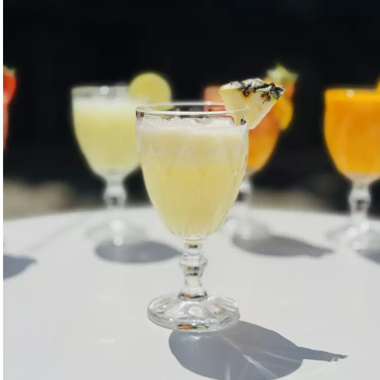 SUCO DE ABACAXI