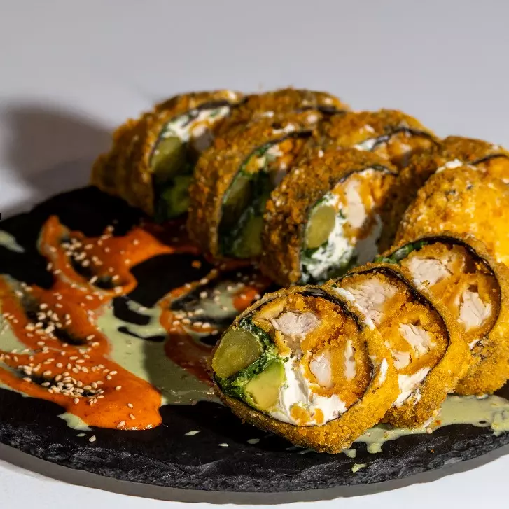 Megaroll Pollo Furai sin arroz