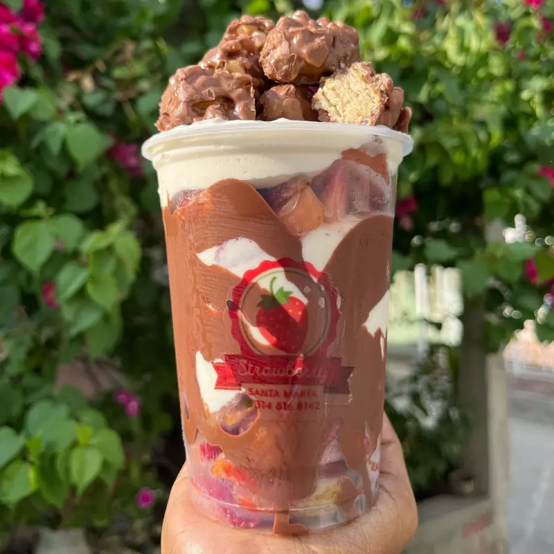 Strawberry gol y salsa jet