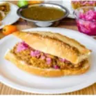 Torta de chilaquiles yucateca