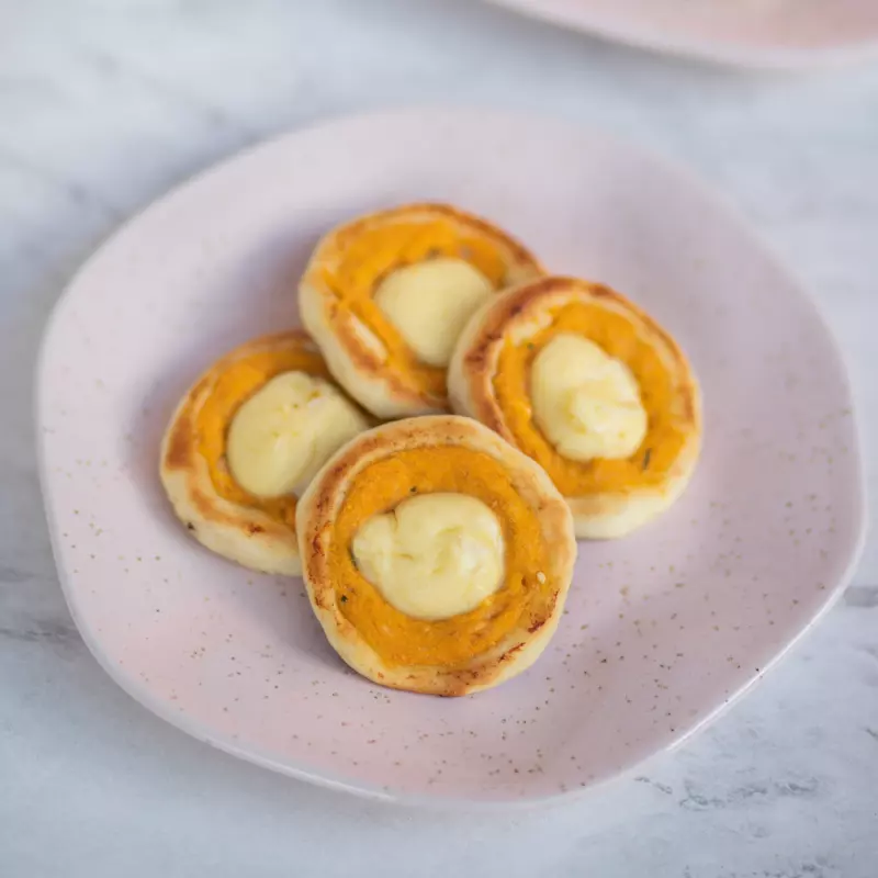 Esfiha aberta frango com catupiry