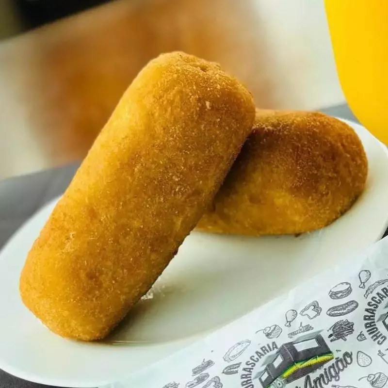 ENROLADO DE SALCICHA