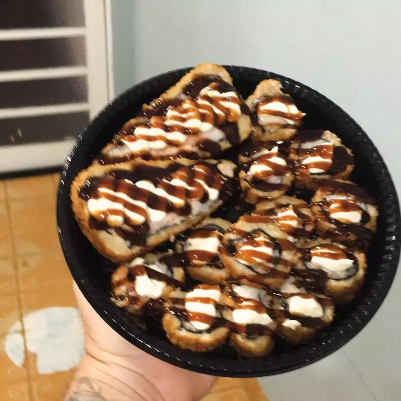 Temaki Inteiro Frito + 10 HOT Roll