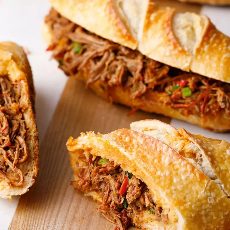 Lanche de Carne Louca