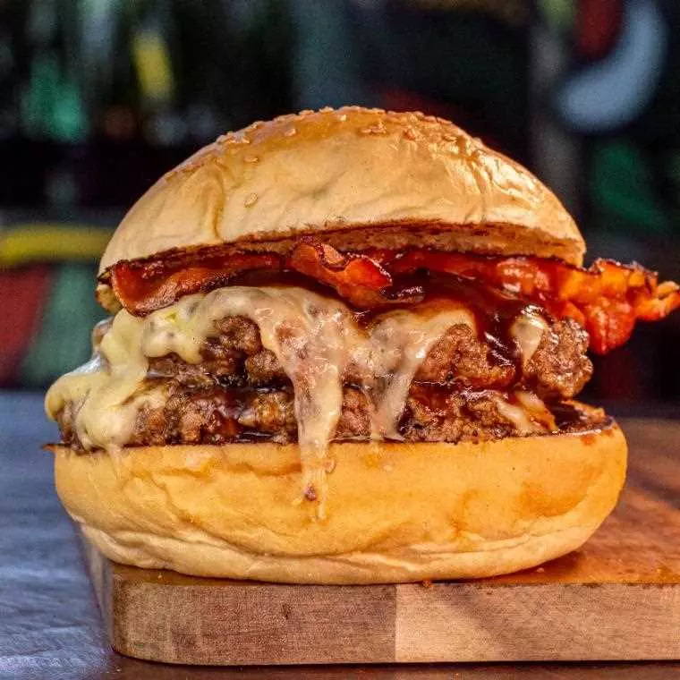 Burger Batata BBQ Duplo