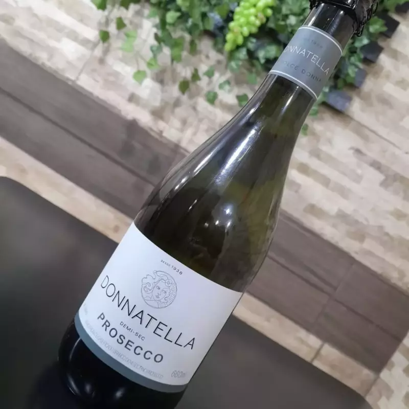 Donatella pro seco frisante