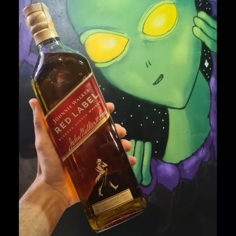 WHISKY RED LABEL