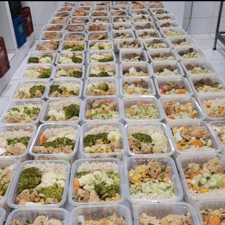 5 Frango em Cubos c/ Arroz Integral