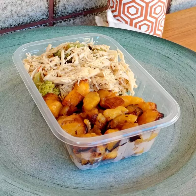 Mounjaro frango desfiado e banana