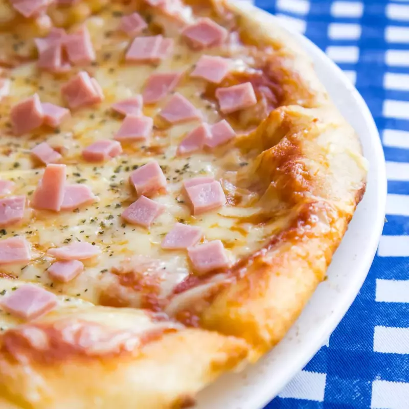 Pizza de jamón