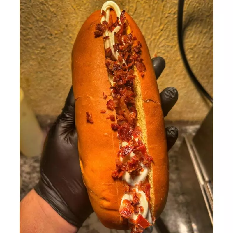 Hot dog - Bruthus Cream