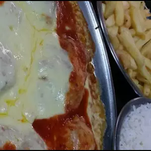 Parmegiana mignon para 3 pessoas