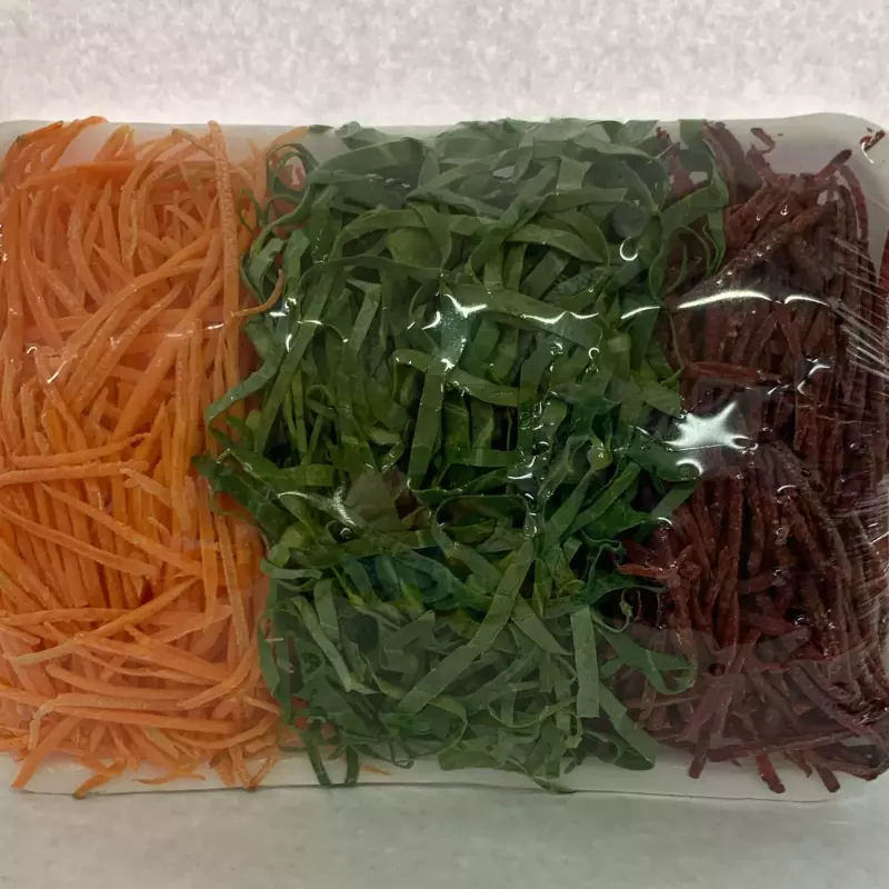 Salada cenoura, beterraba e couve