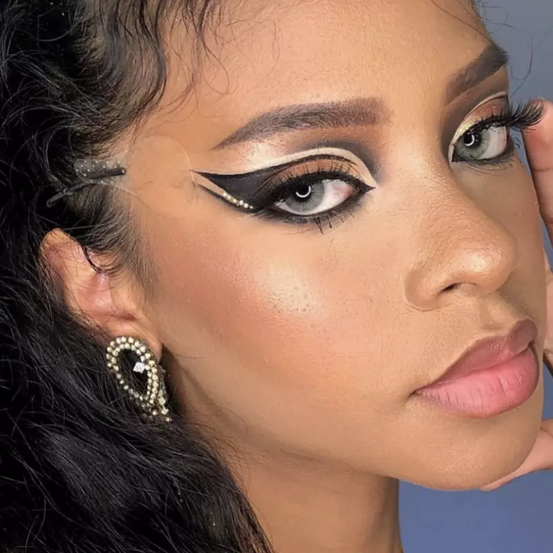 Mía quar-tz sin bordes   🌿