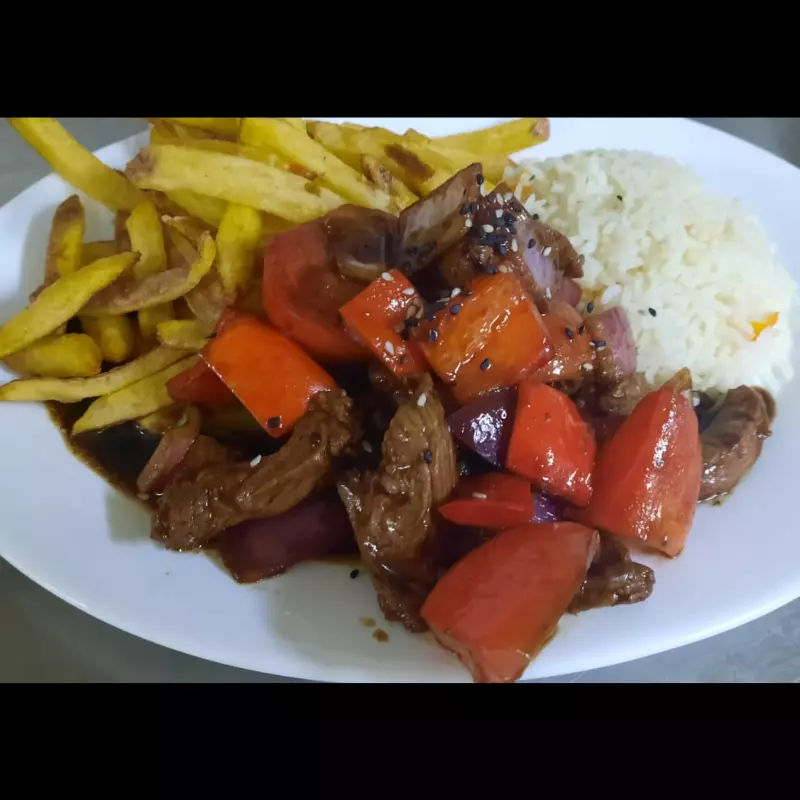 Filete Saltado