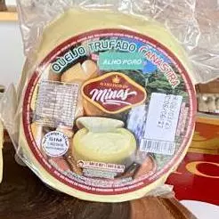 Queijo canastra trufado de alho poró