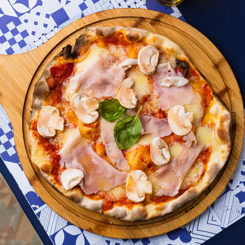 Prosciutto e Funghi