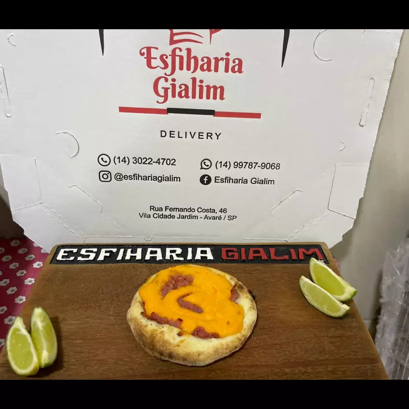Calabresa e Cheddar