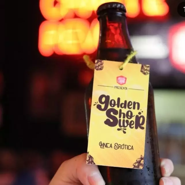 LINEA EROTICA - Golden Shower