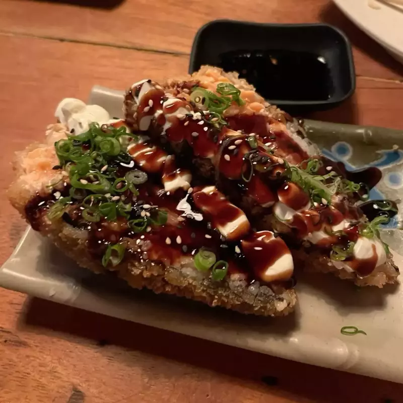 Hot Temaki Patê de Salmão