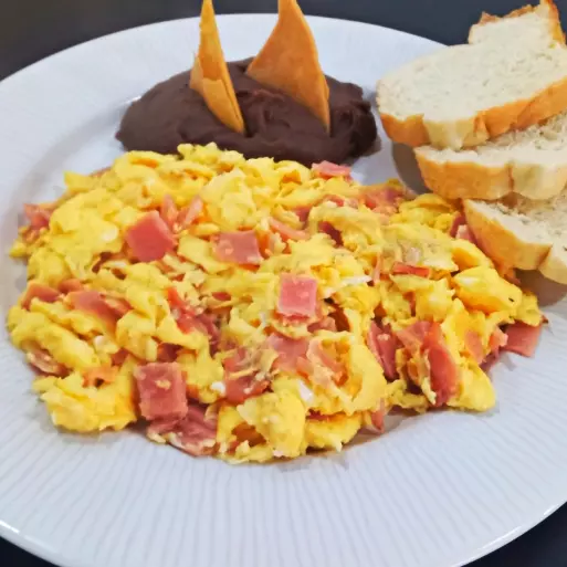 Huevos Revueltos
