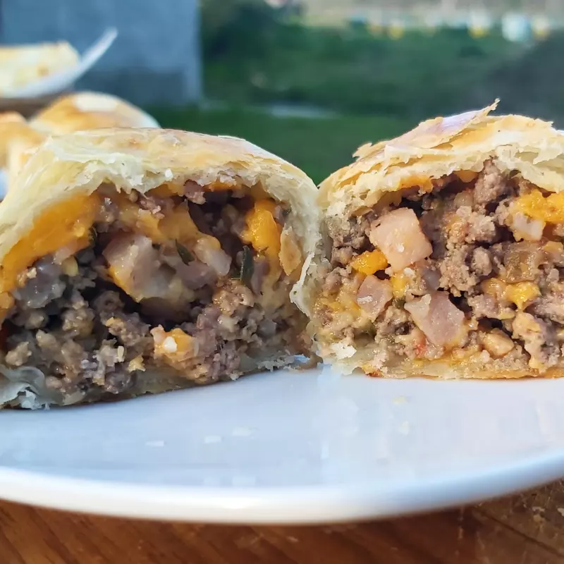 53 - Carne, panceta y cheddar