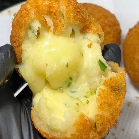 Bola de queijo