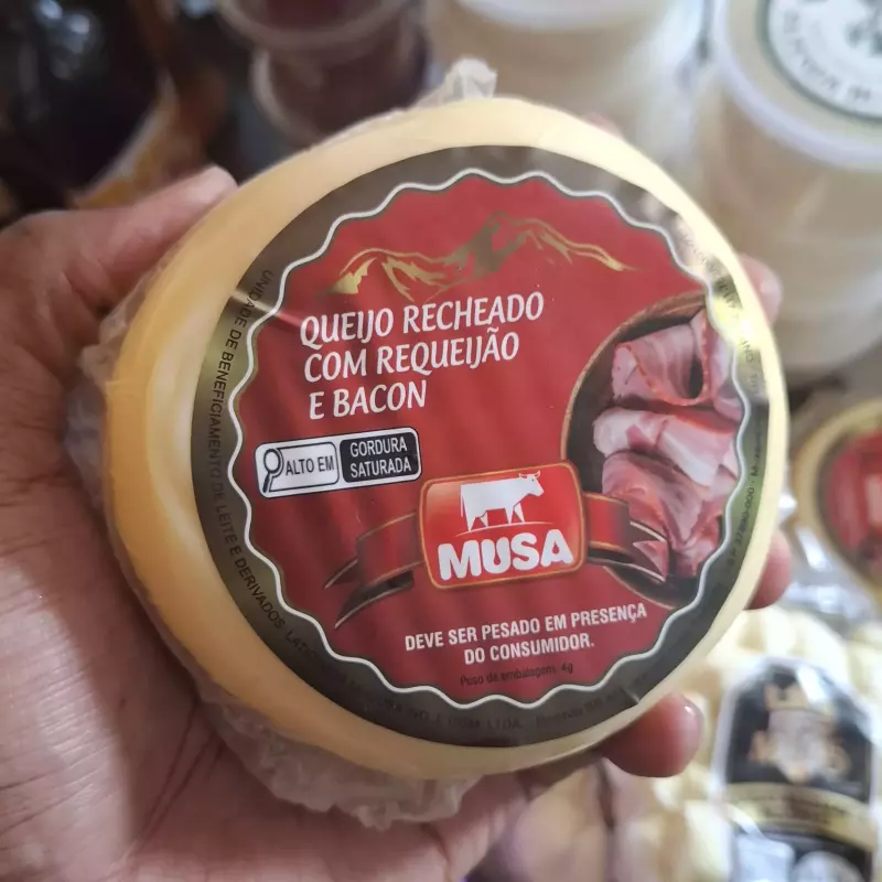 MINAS PADRÃO C REQUEIJÃO E BACON