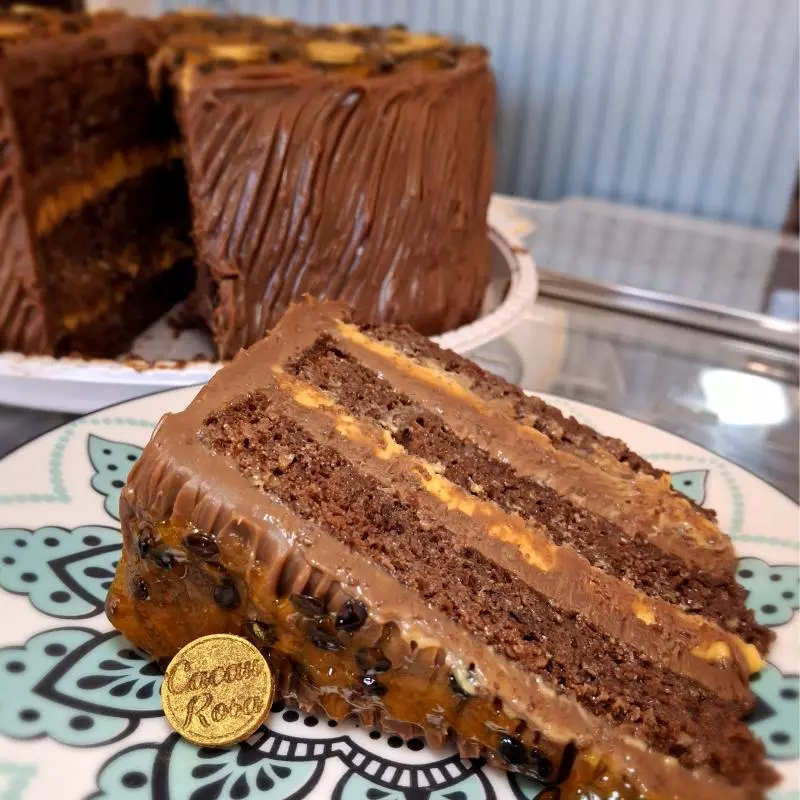 Bolo Brigadeiro com Maracujá