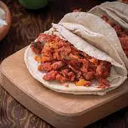 Taco de chorizo español