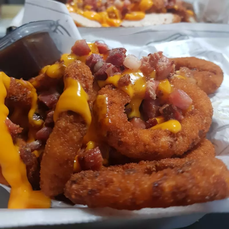 MISTA batata e cebola empanada